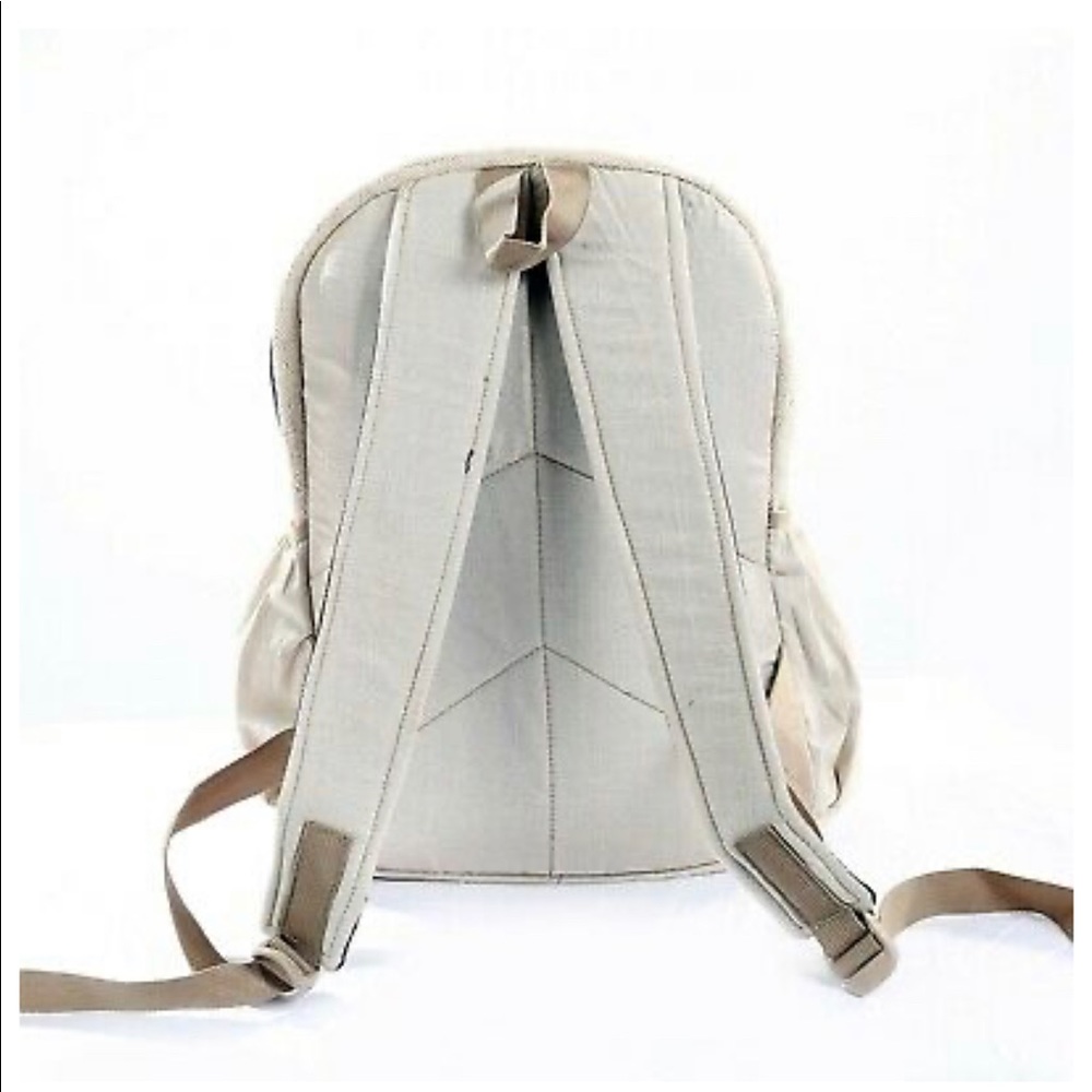 Minimalist Hemp Backpack Unisex - Picture 2 of 4